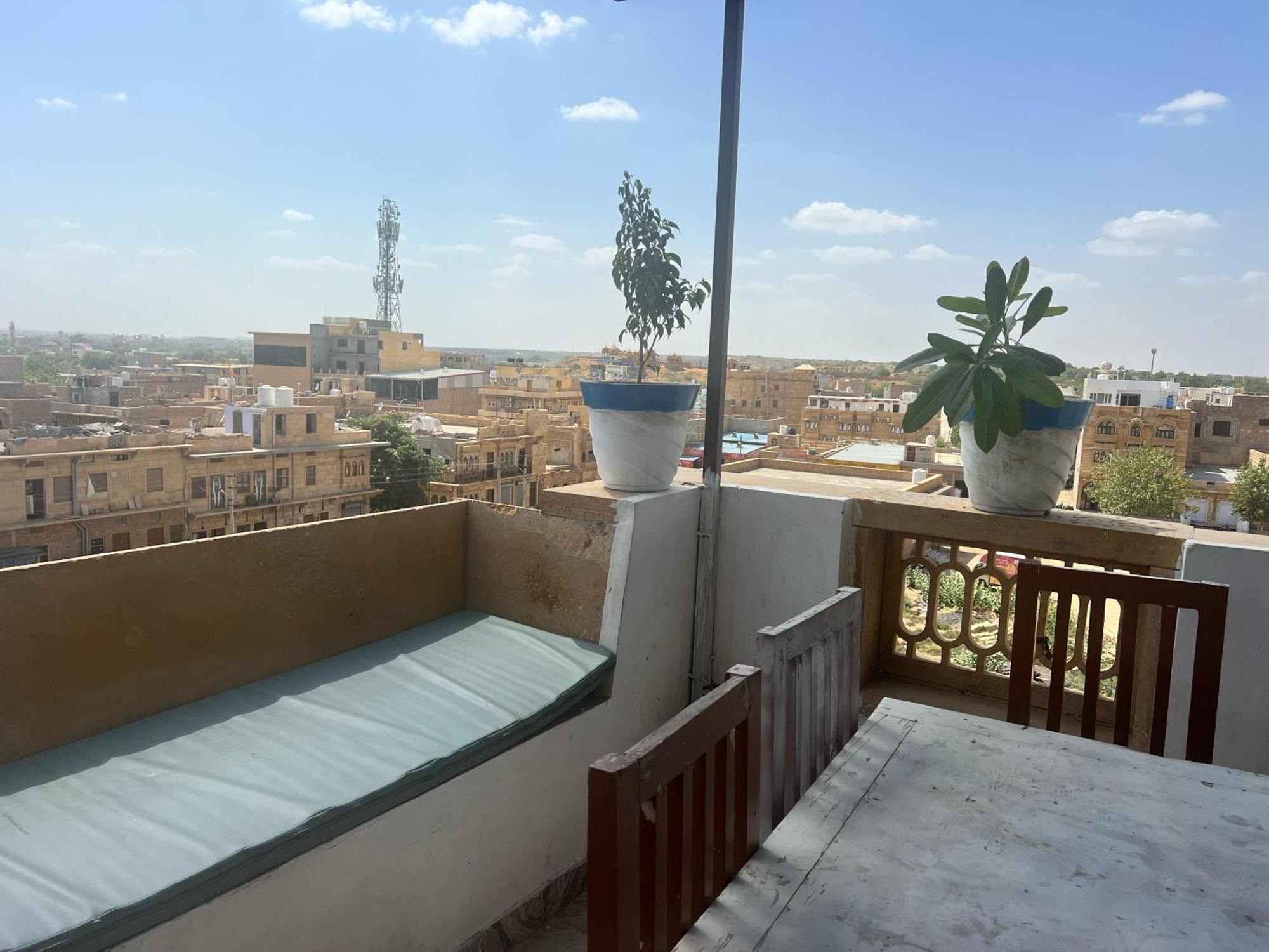 Thar View Hotel Jaisalmer Eksteriør billede